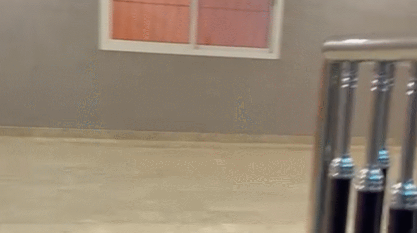 فيلا 305 متر حي النميص